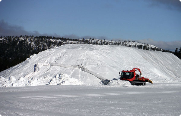 idre-fjall-sparar-sno.jpg